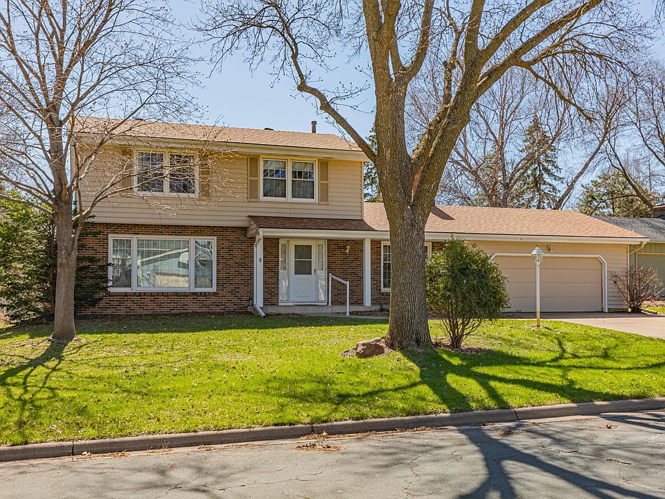 1st image of 2365 Queens Dr