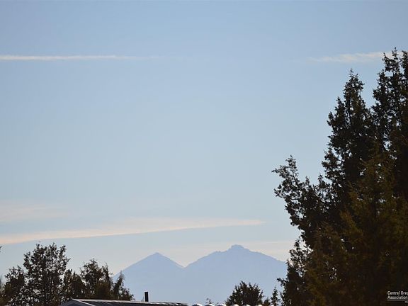 2nd image of 7465 SW Swallow Dr