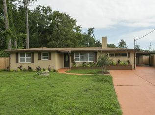 5113 S Pines Dr, Jacksonville, FL 32207