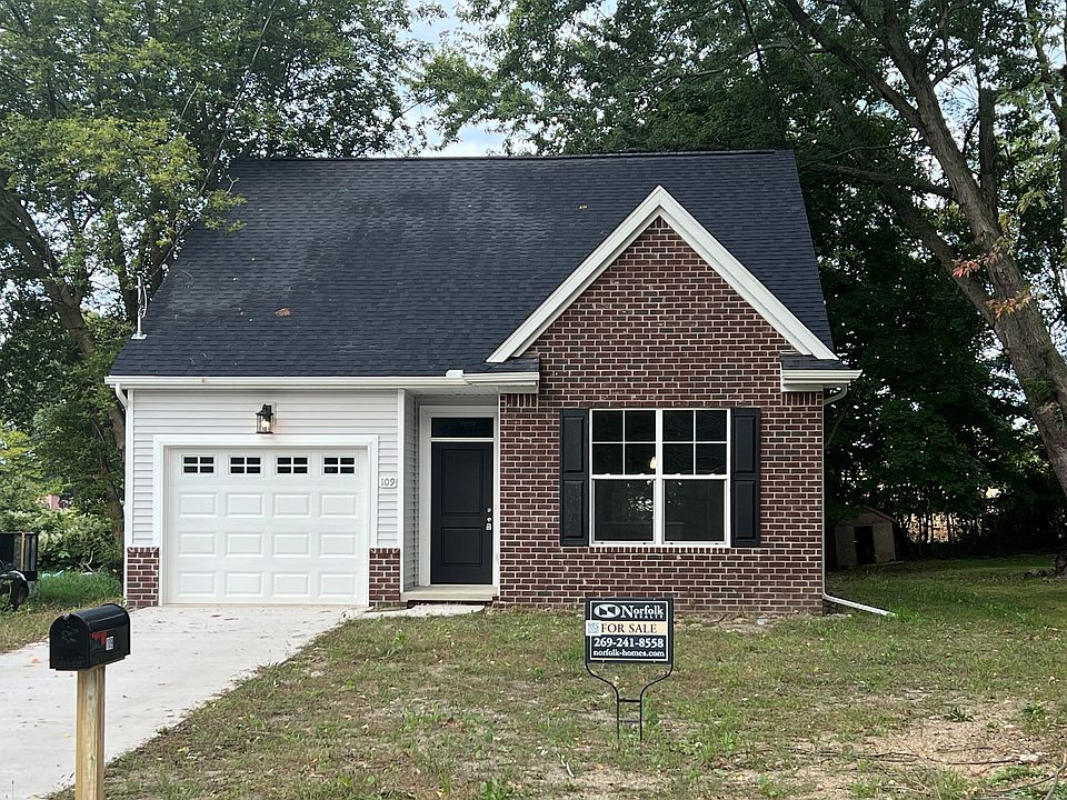 Individual Homes Downtown Marshall by Norfolk Homes in Marshall MI