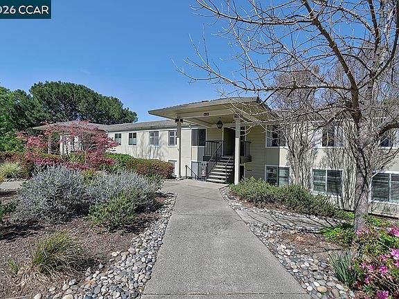 5th image of 3136 Ptarmigan Dr APT 5