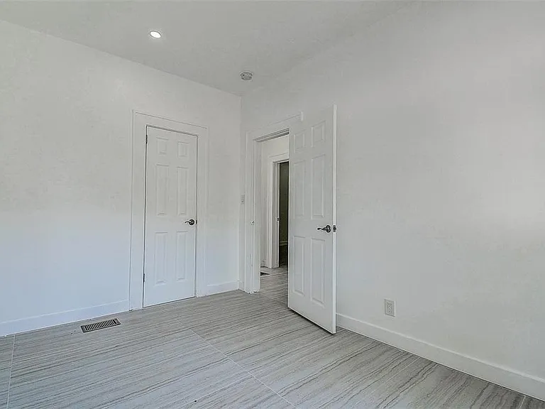 4519 5th Ave S — Photo 19