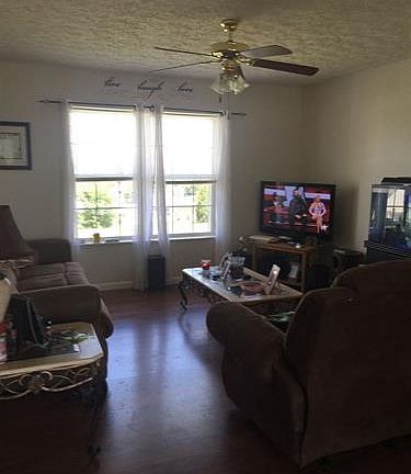 4th image of 1145 Barker Dr