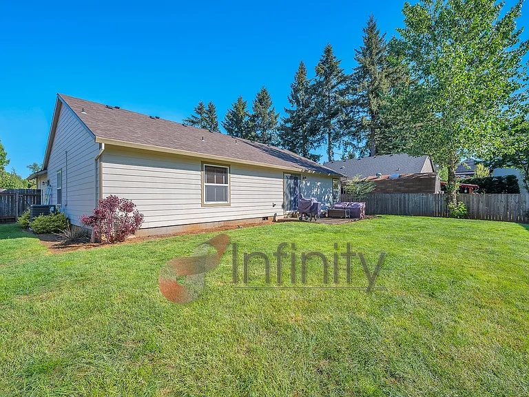 19346 Sunset Springs Dr — Photo 30