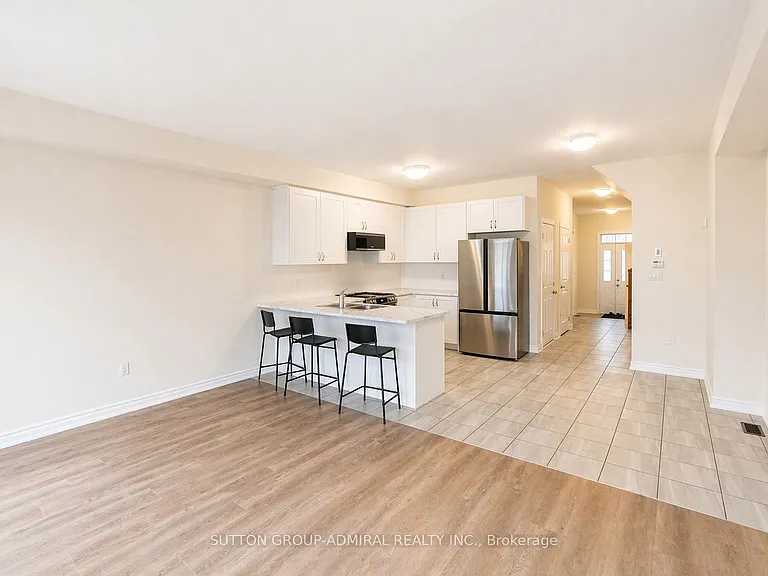 2135 Speare Ct — Photo 7