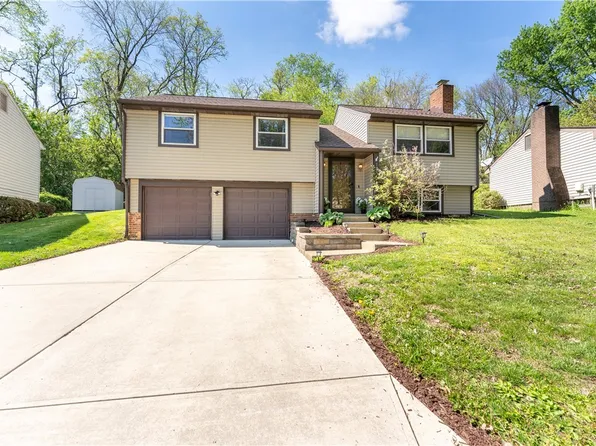 228 Horseshoe Cir, Bridgeville, PA 15017