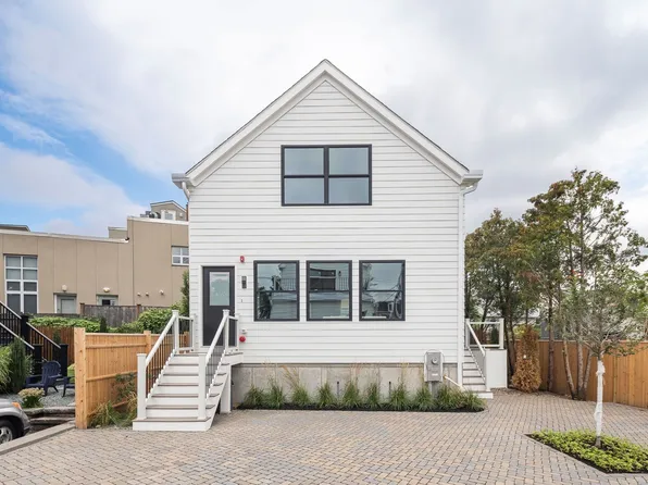 60 Franklin St Unit 3, Somerville, MA 02145
