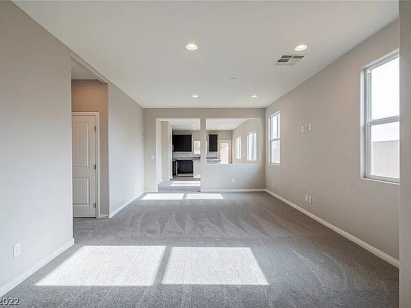 4th image of 8688 Vondel Park St