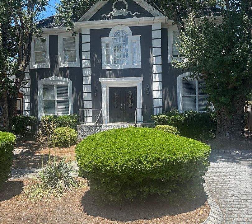 1st image of 8 Conifer Sq