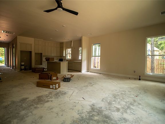 2nd image of 308 S Happy Hollow Rd