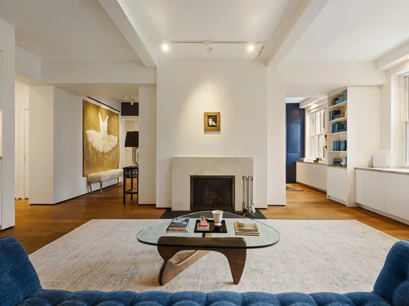 39 Fifth Avenue image 1 of 10