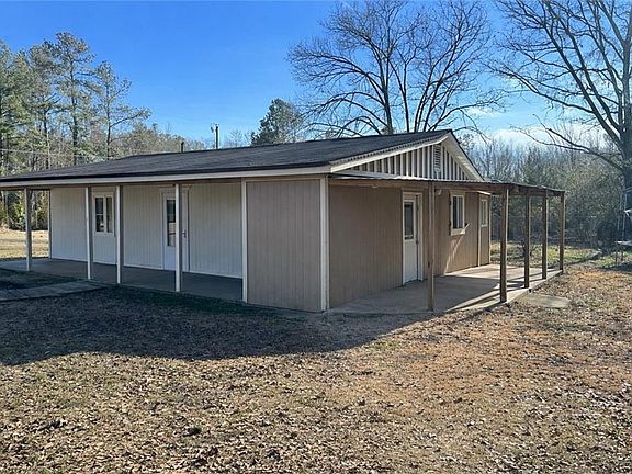 2nd image of 1015 Smith Chapel Rd