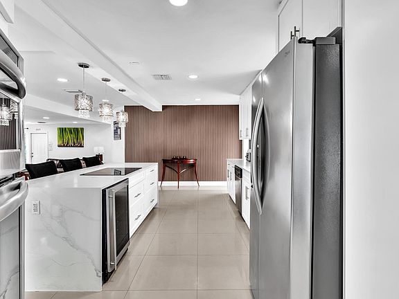 5th image of 5901 W Broward Boulevard