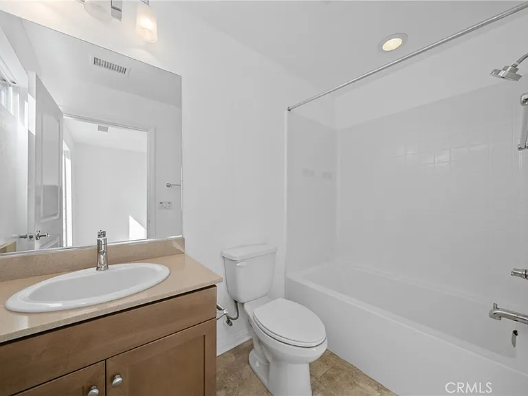 312 N Fenimore Ave — Photo 23