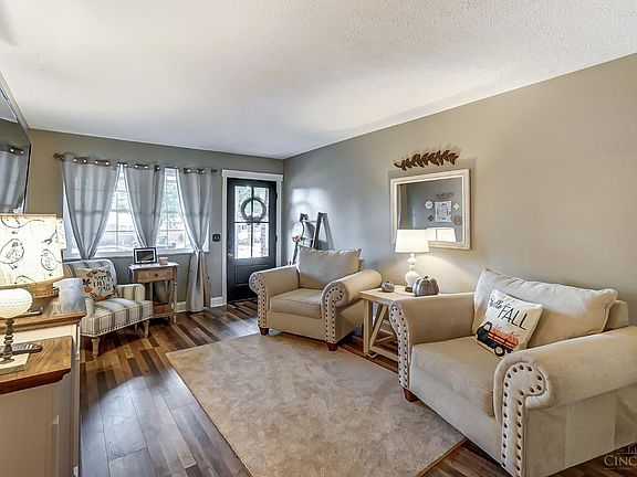 5th image of 5448 Cannas Dr