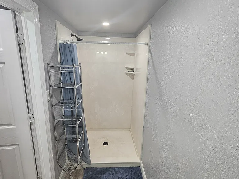 2710 Cansler Dr — Photo 21