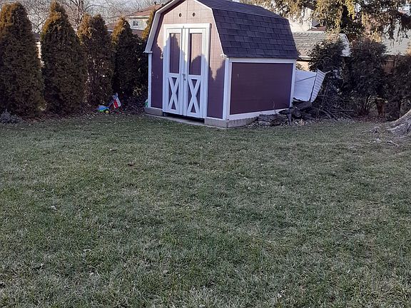 3rd image of 1705 Rockhurst Ave