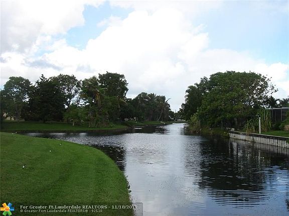 3rd image of 4931 NW 41st St
