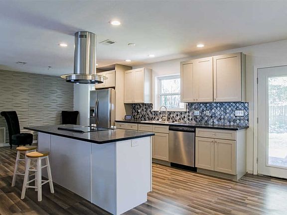 5th image of 4230 Danamar Dr