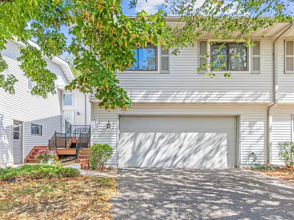 4162 Shirlee Ln S, Shoreview, MN 55126