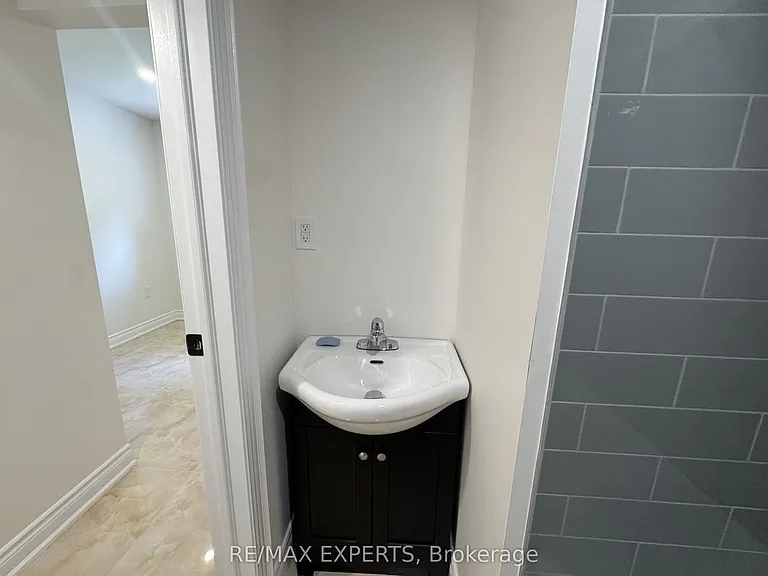 209 Ridge Rd #B — Photo 14