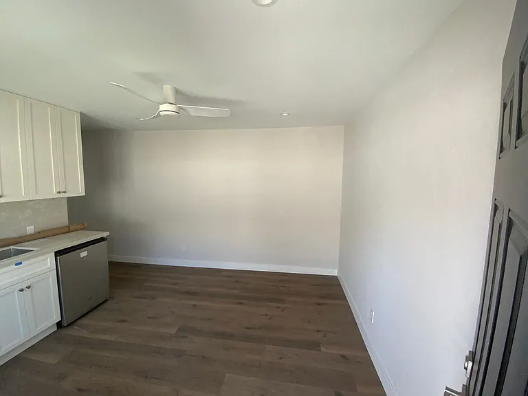 1930 Ruhland Ave — Photo 17