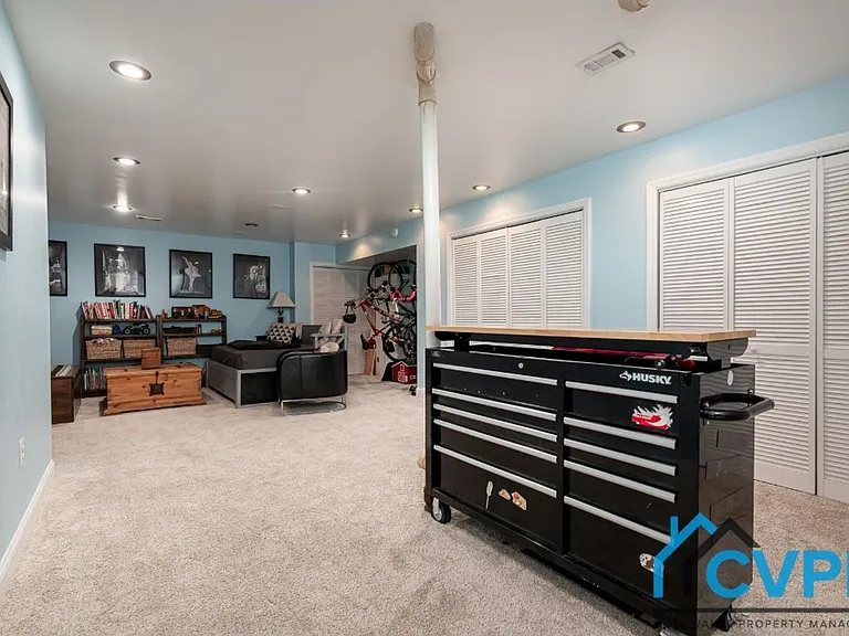 1609 Forest Hill Ct — Photo 27