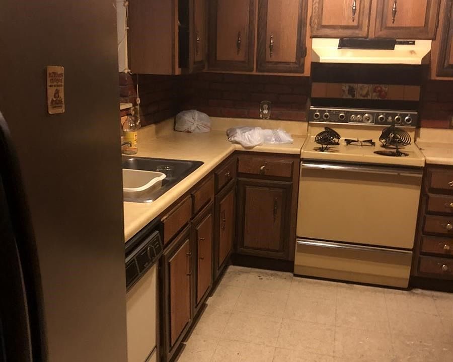 2nd image of 5004 Billings St