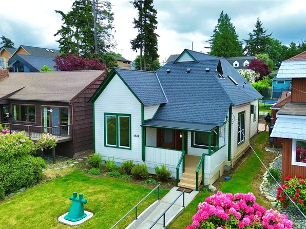 1517 6th Street, Anacortes, WA 98221
