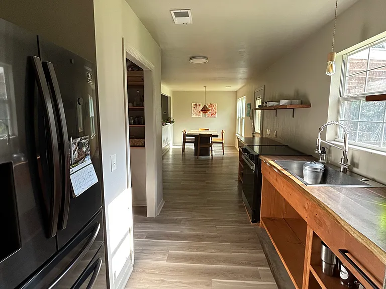 405 Phillips Dr — Photo 20