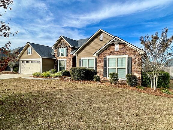 4th image of 4059 McKenzie Ln