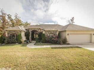 106 Scenic Ridge Dr, Maumelle, AR 72113