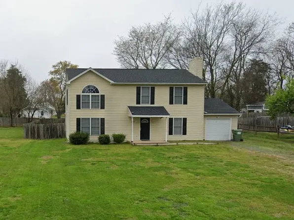 172 Church St, Fredericksburg, VA 22408