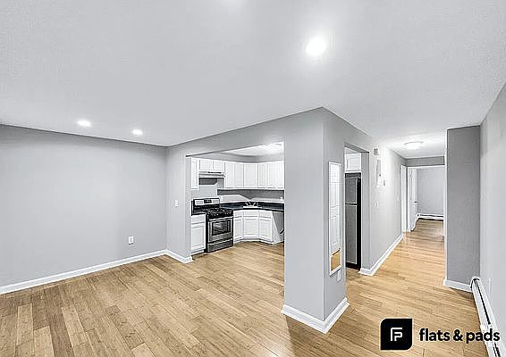 3rd image of 186 Malcolm X Blvd #1