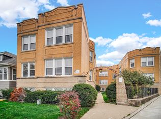 6353 W Raven St APT 2B, Chicago, IL 60646