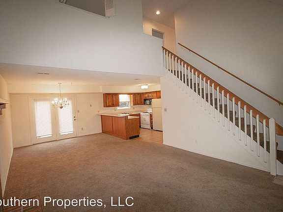 3rd image of 1909 Mirtle Grove Ct