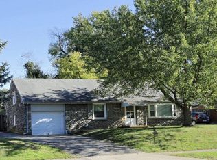 1754 Beacon Hill Rd, Lexington, KY 40504