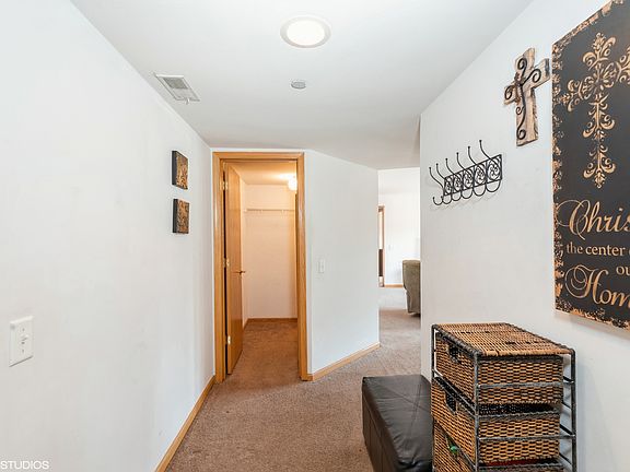 3rd image of 6870 W Winding Trail #205
