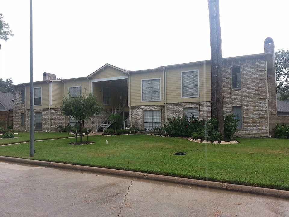 1st image of 4718 Cashel Cir #4