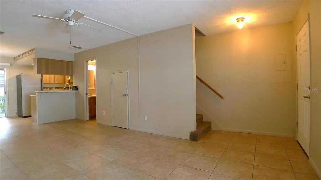 2 bed, 1.5 bath, 1020 sqft, $1,725 — Photo 4