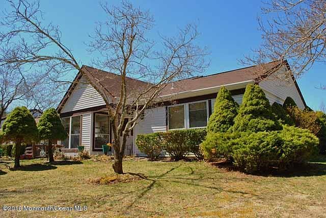 1st image of 857C Winchester Ct