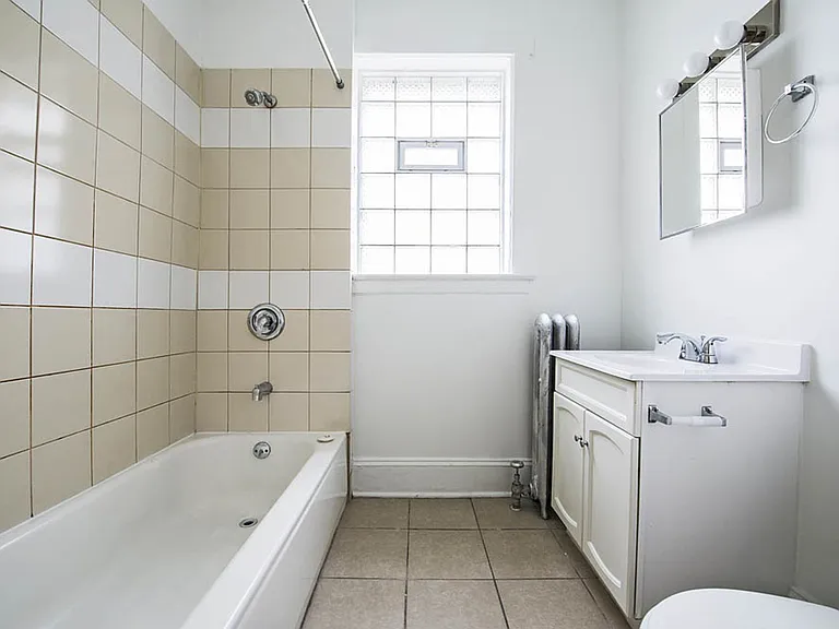8001-03 S May St #1113-W — Photo 2