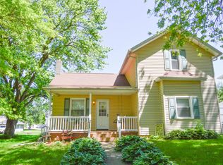 222 E Main St, Lisbon, IA 52253