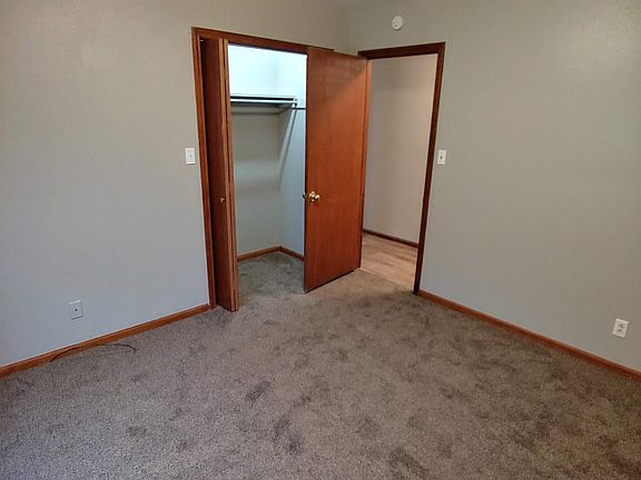 5th image of 608 N Olive St APT A
