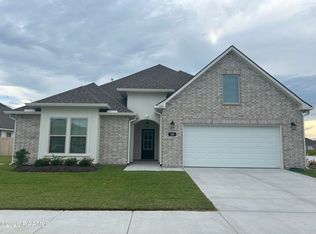 120 Elmwood Meadows Dr, Lafayette, LA 70506