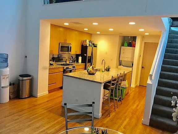 4th image of 2800 N Talman Ave APT C