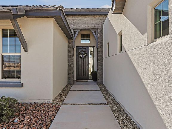 3rd image of 3780 Archangel Ave