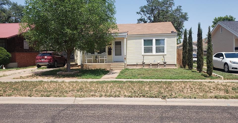 1st image of 1404 N Kelly Ave