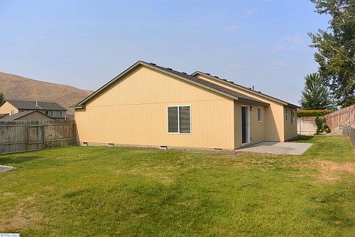 3rd image of 5602 Monica St