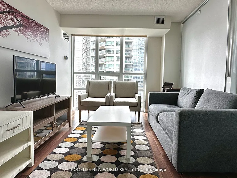 19 Grand Trunk Cres #2506 — Photo 8
